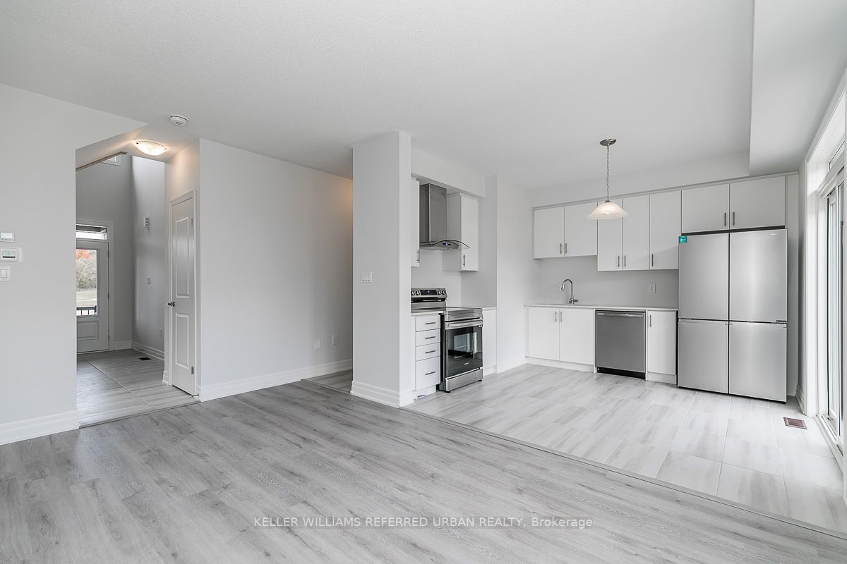 47 Federica Cres