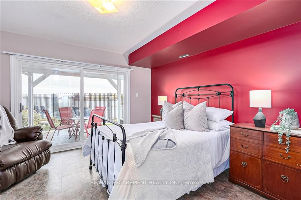 61 Cranberry Surf, #2