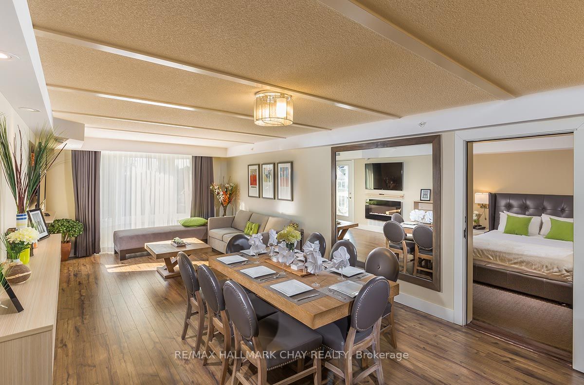 9 Harbour St E, #5404/06