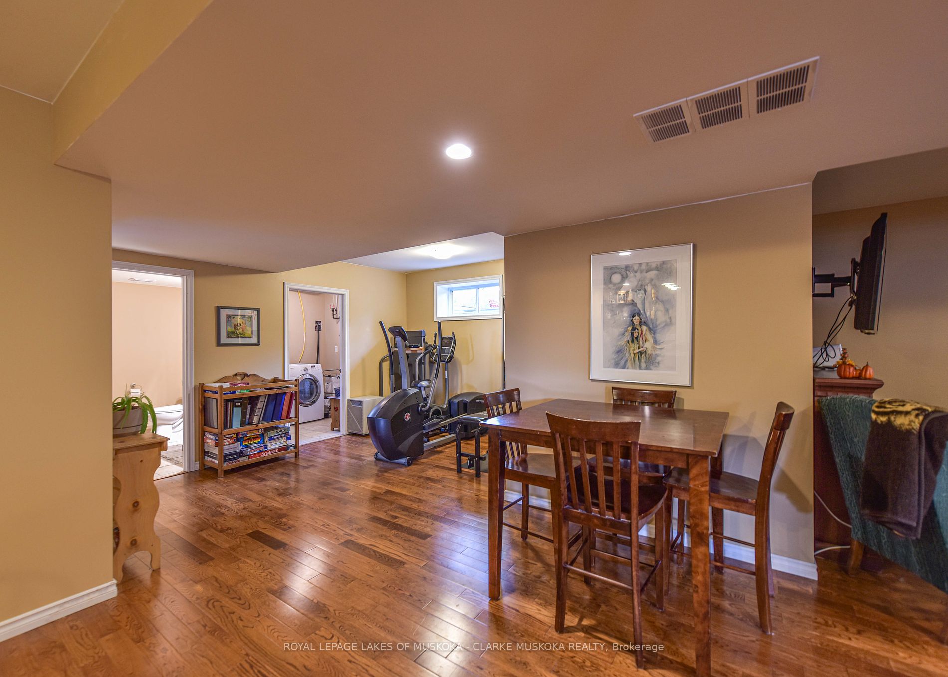 8 Rosemary Rd