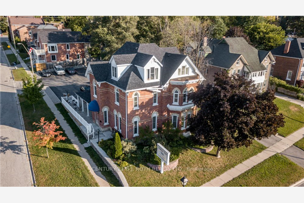 1 Berczy St, Barrie
