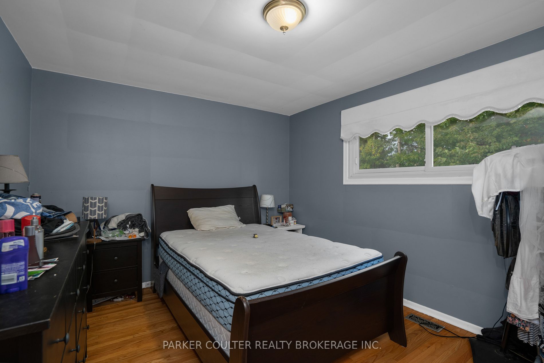 200 Rosslyn Rd