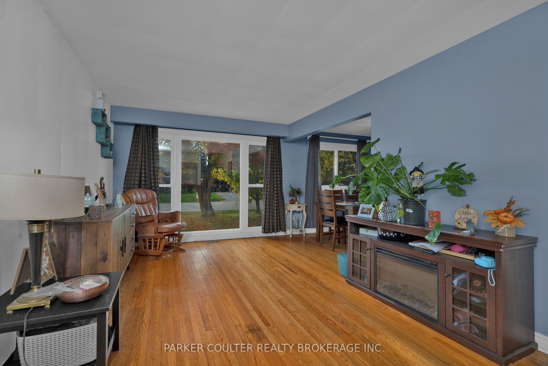 200 Rosslyn Rd