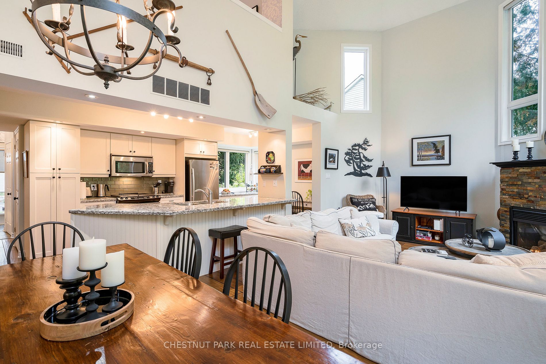 8 Barker Blvd, #8