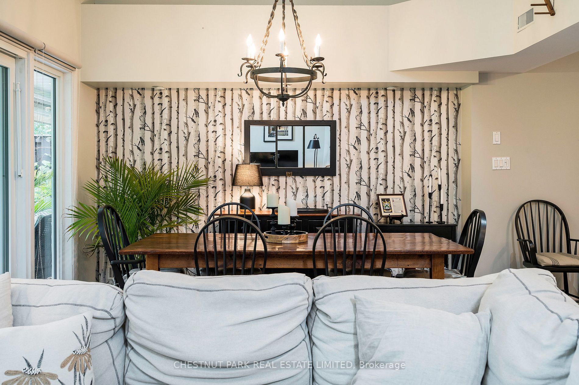 8 Barker Blvd, #8