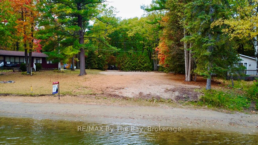 490 Oxbow Park Dr