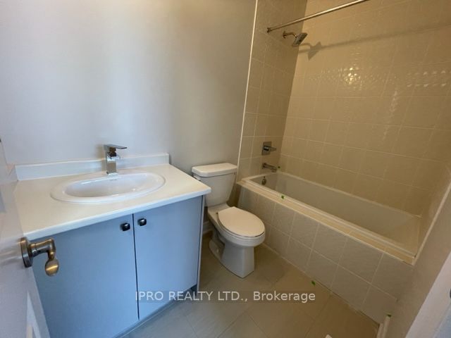 76 Bearberry Rd