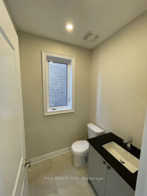 76 Bearberry Rd