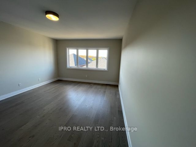 76 Bearberry Rd