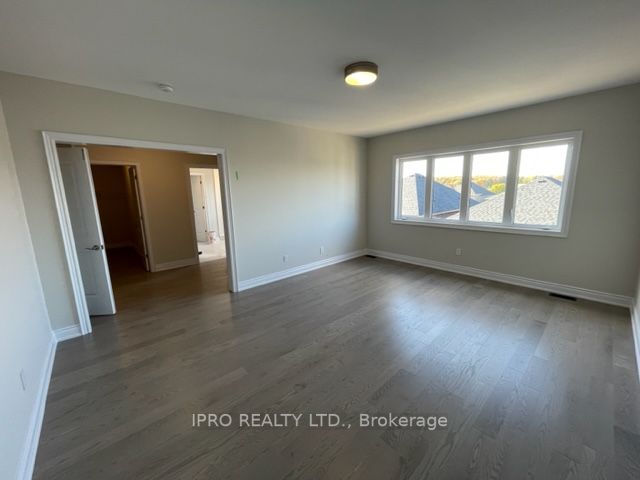 76 Bearberry Rd