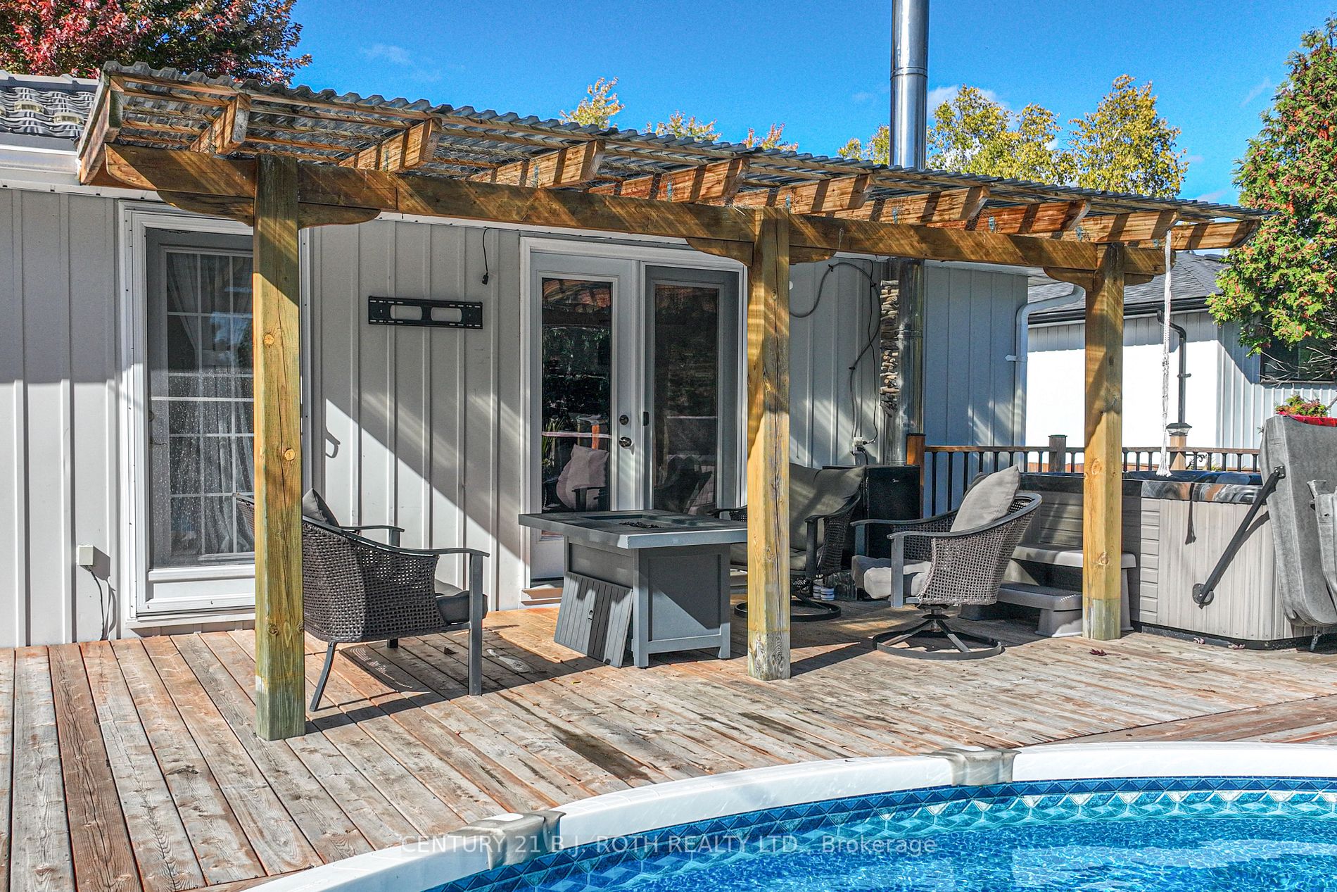 329 Collins Dr