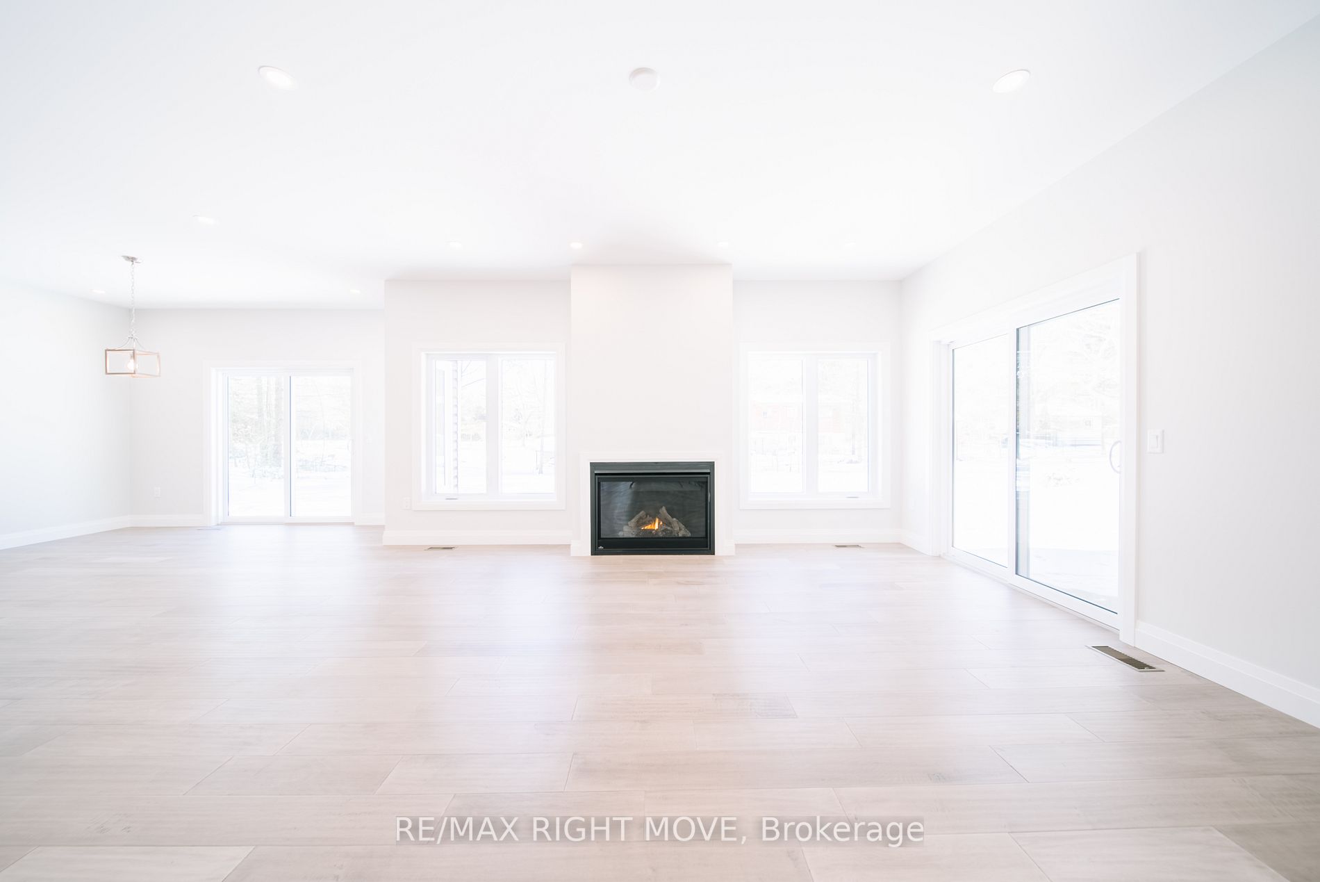 24 Bellehumeur Rd
