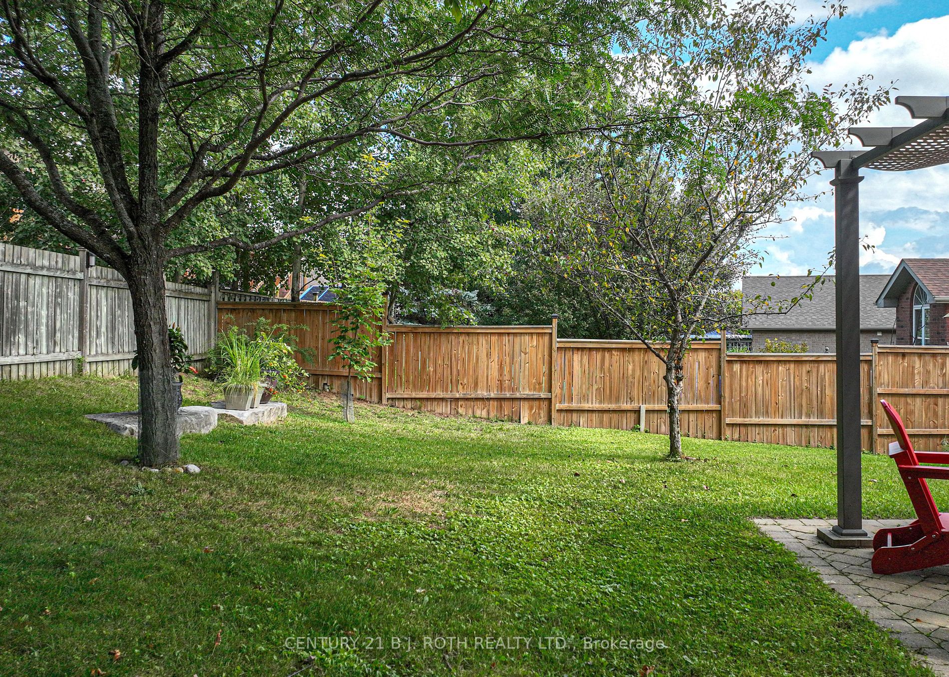 3156 Emperor Dr