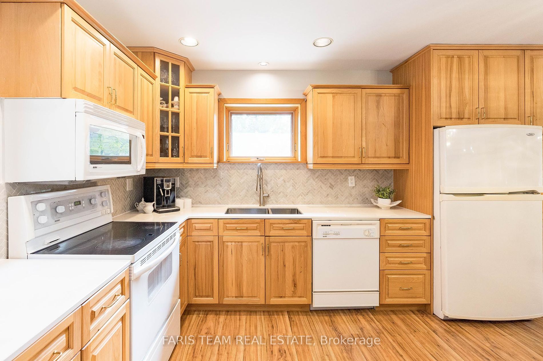 628 Oxbow Park Dr