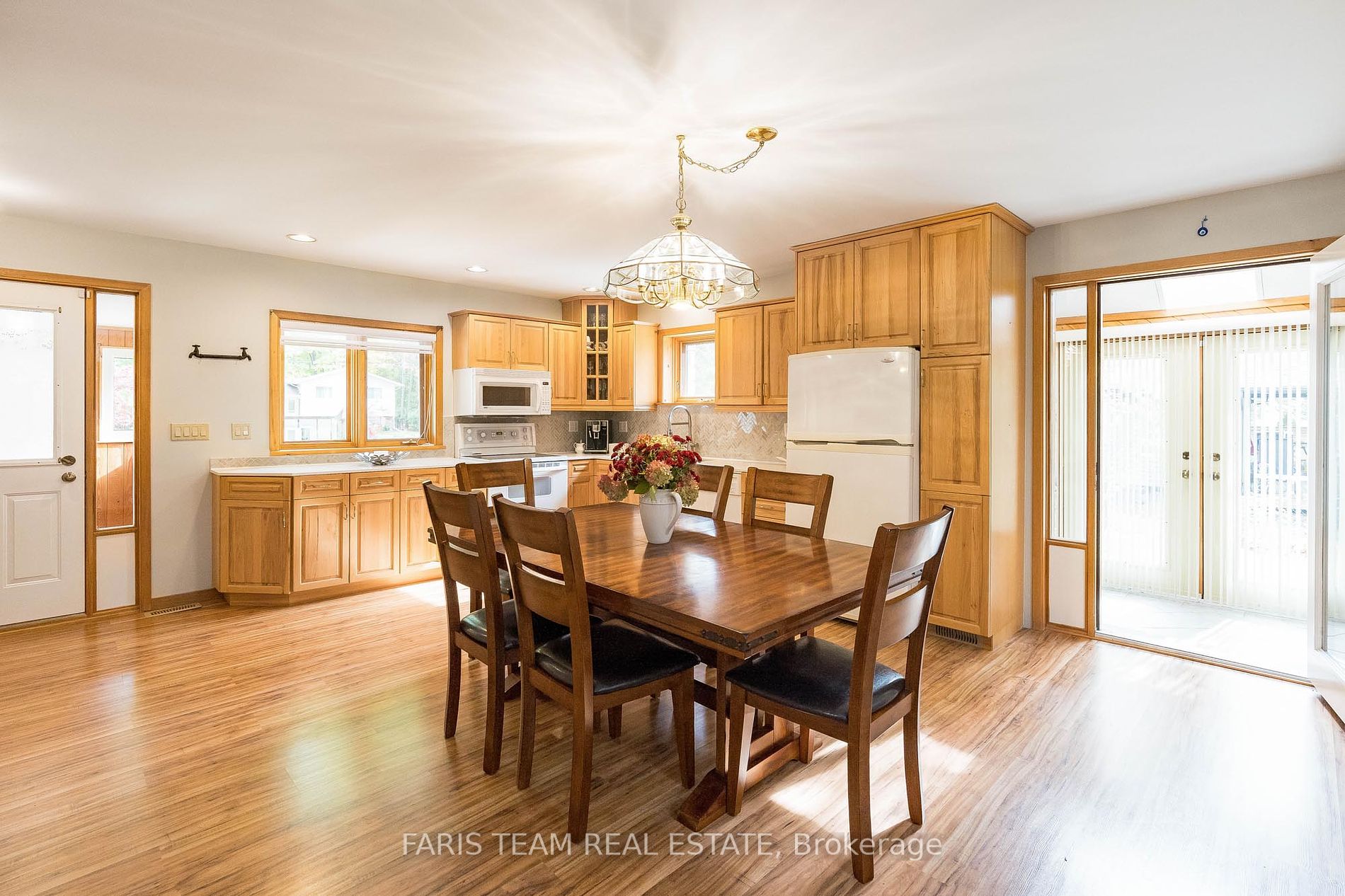 628 Oxbow Park Dr