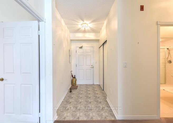 20 Museum Dr, #209