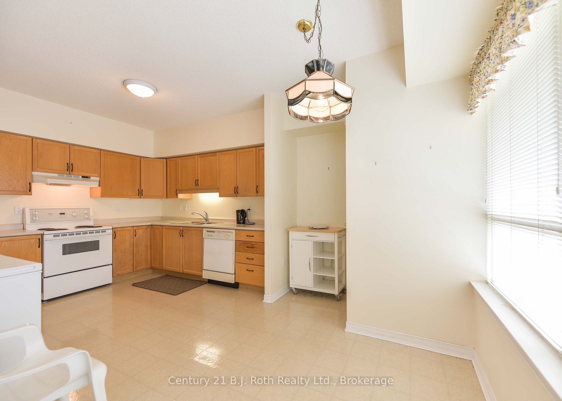 20 Museum Dr, #209
