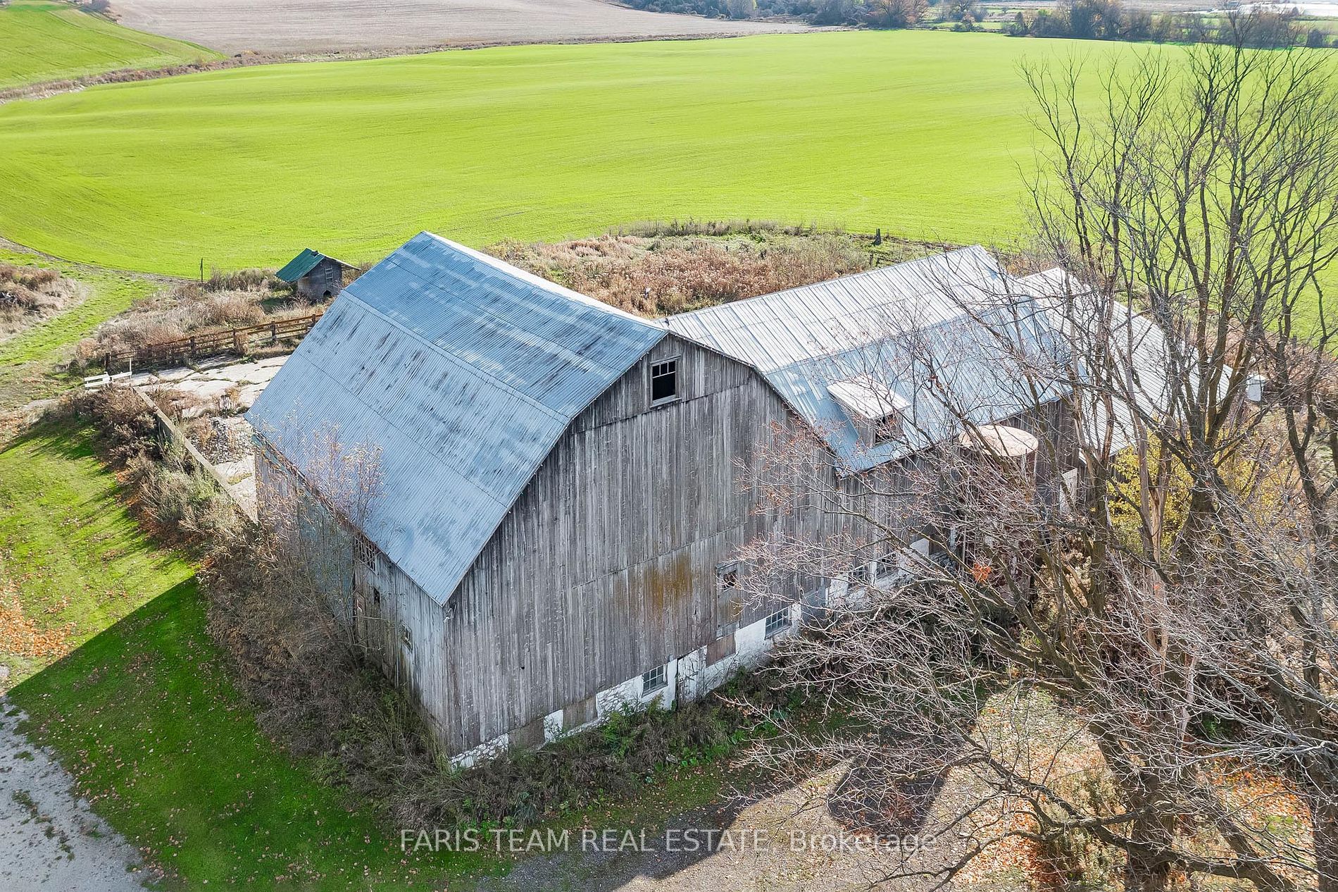 2605 County Road 42 Rd