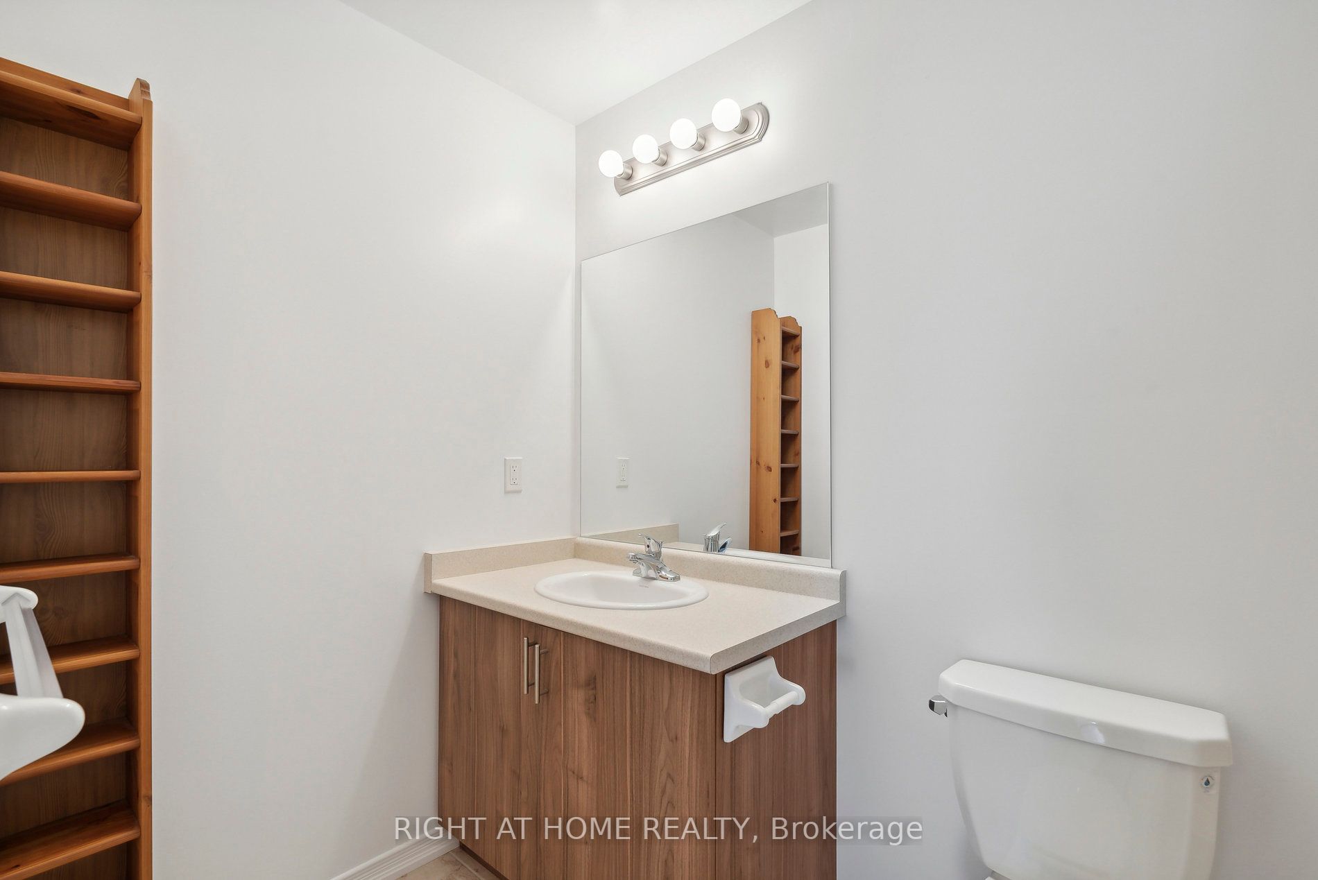 181 Diana Dr