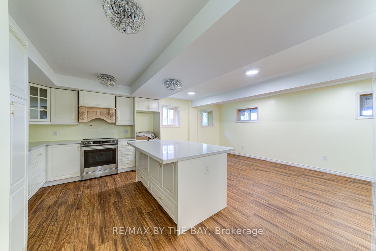 164 Santos Lane E