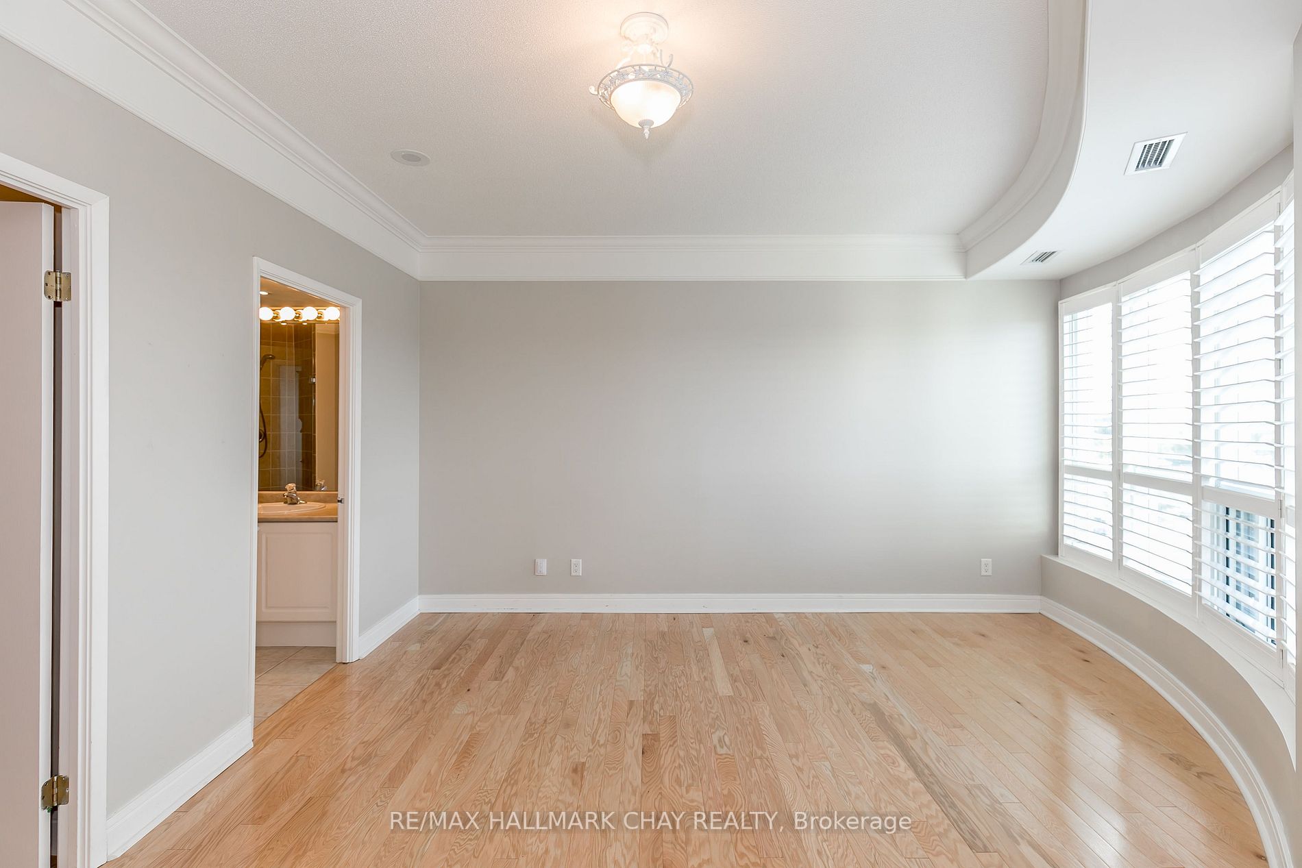 2 Toronto St, #1105