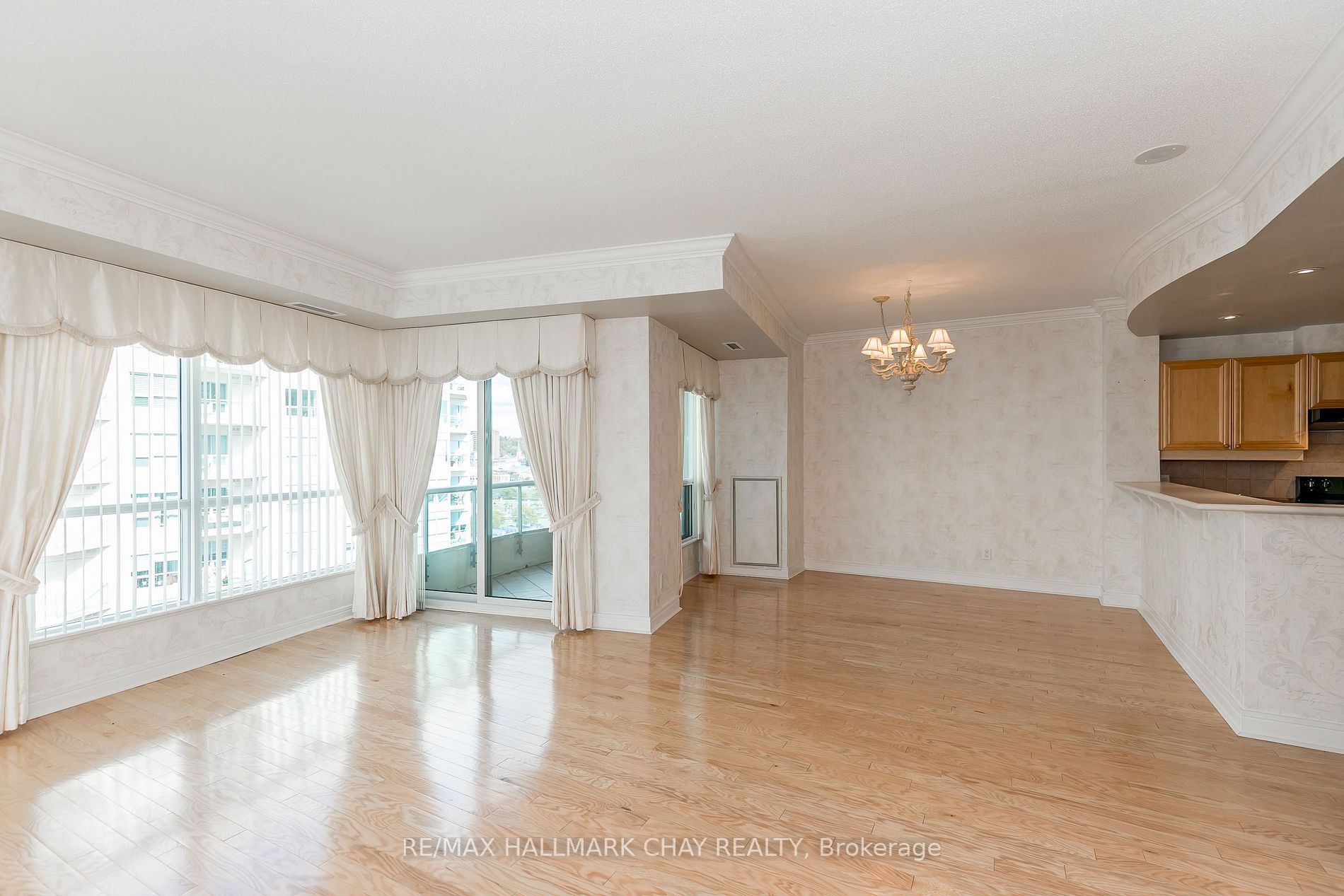 2 Toronto St, #1105