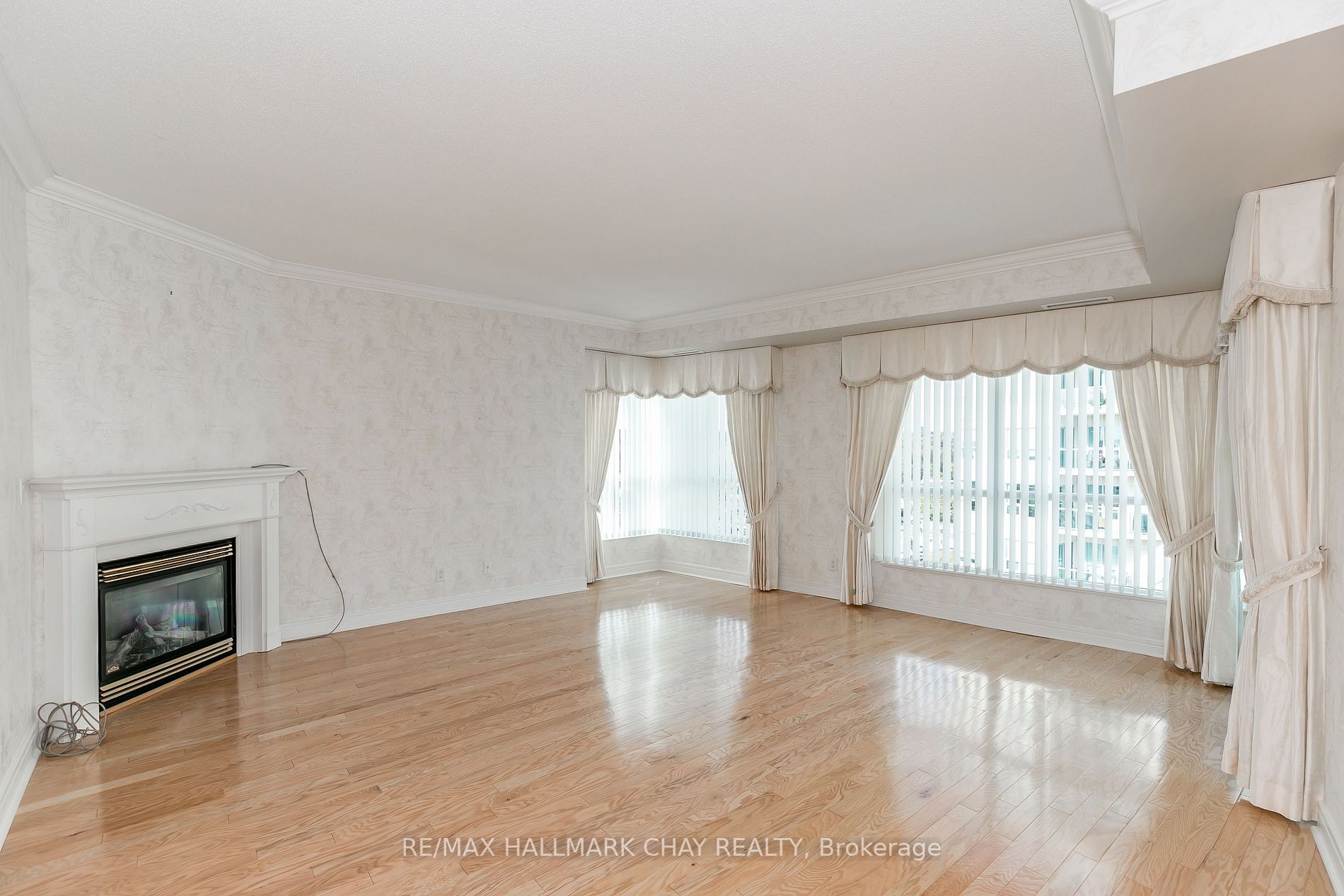 2 Toronto St, #1105