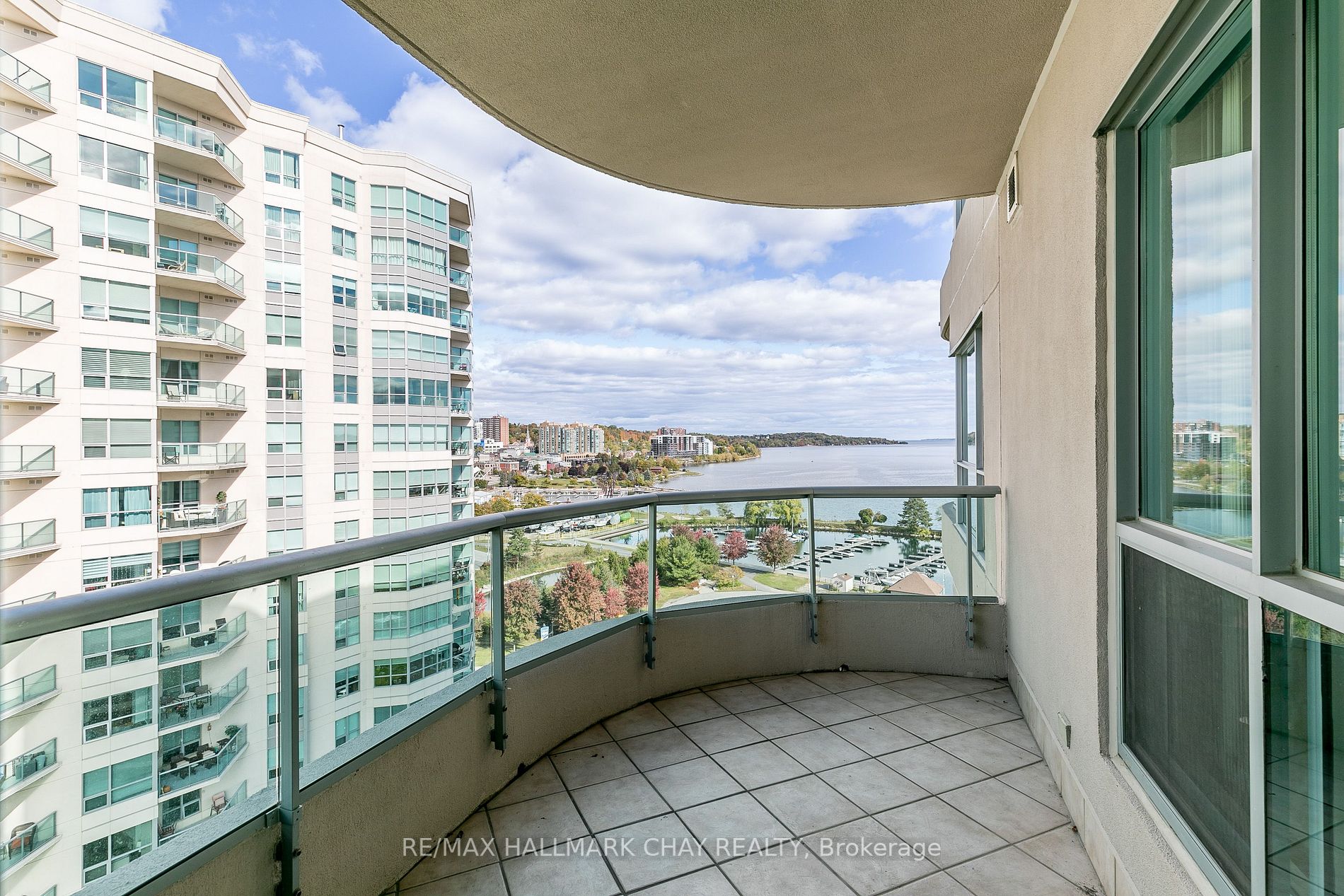 2 Toronto St, #1105