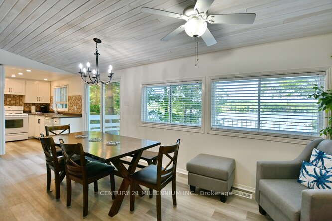26 Farlain Lake Rd E