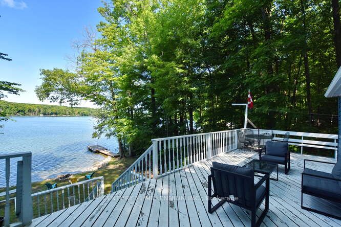 26 Farlain Lake Rd E