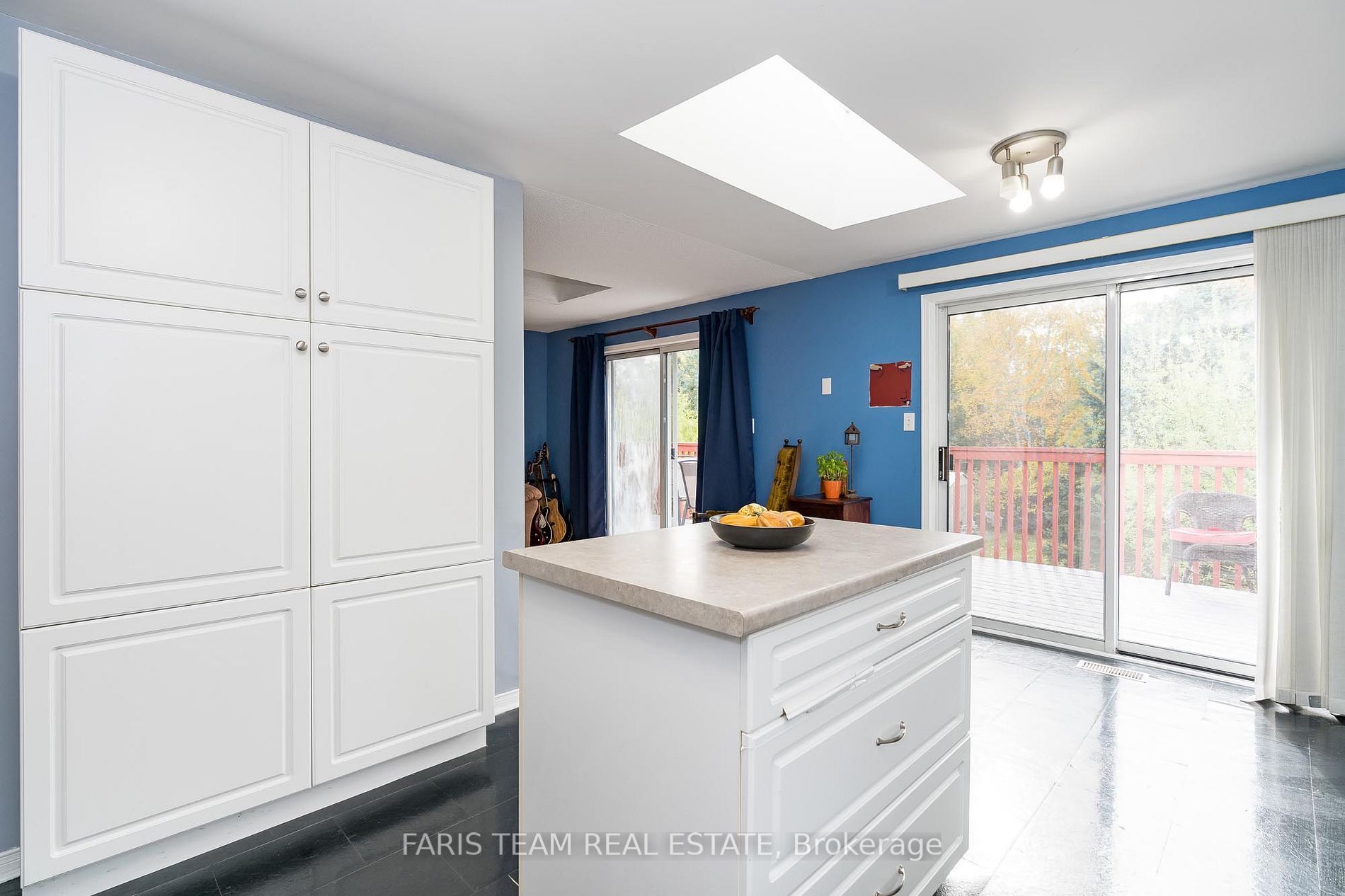 21 Garibaldi Dr