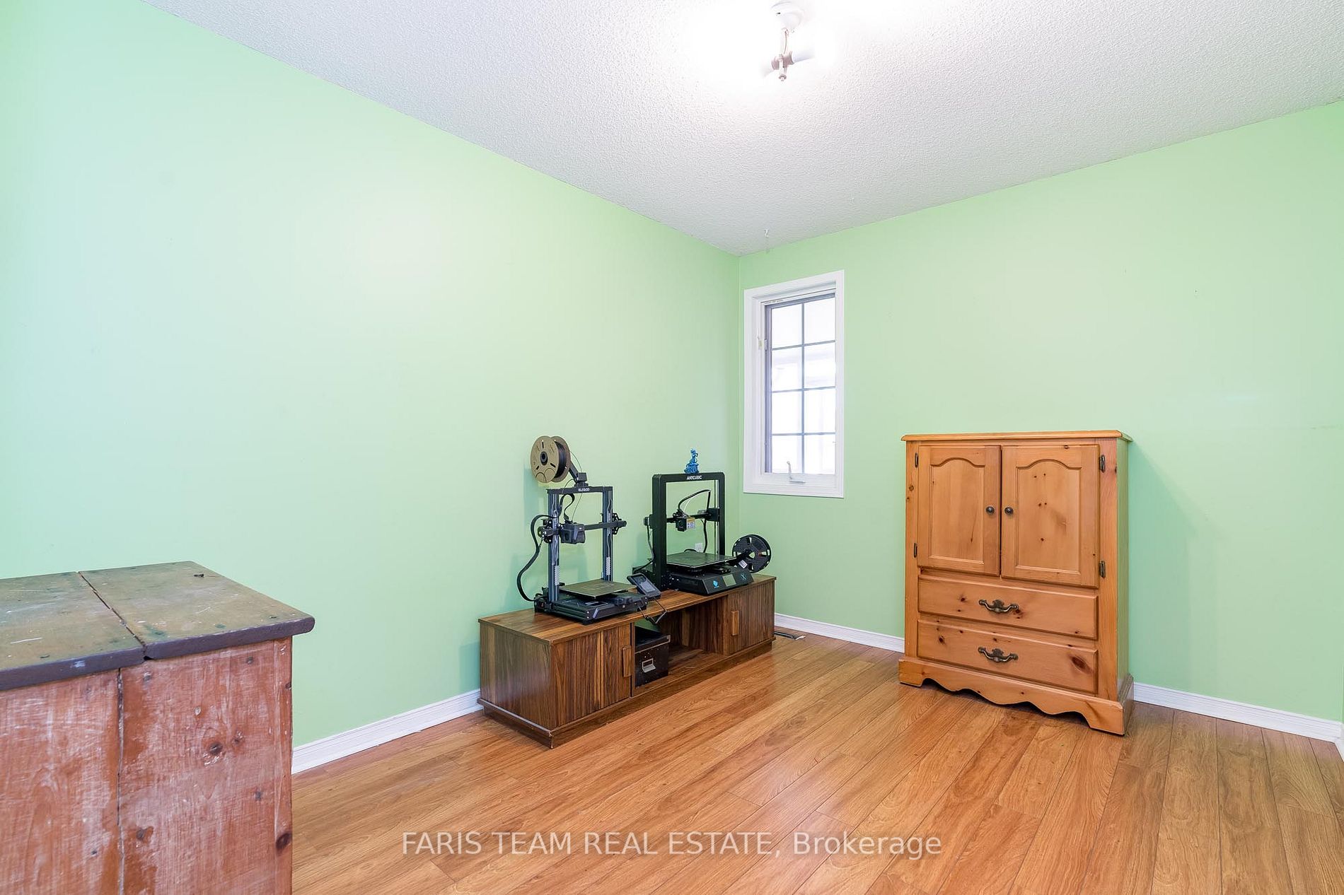 21 Garibaldi Dr