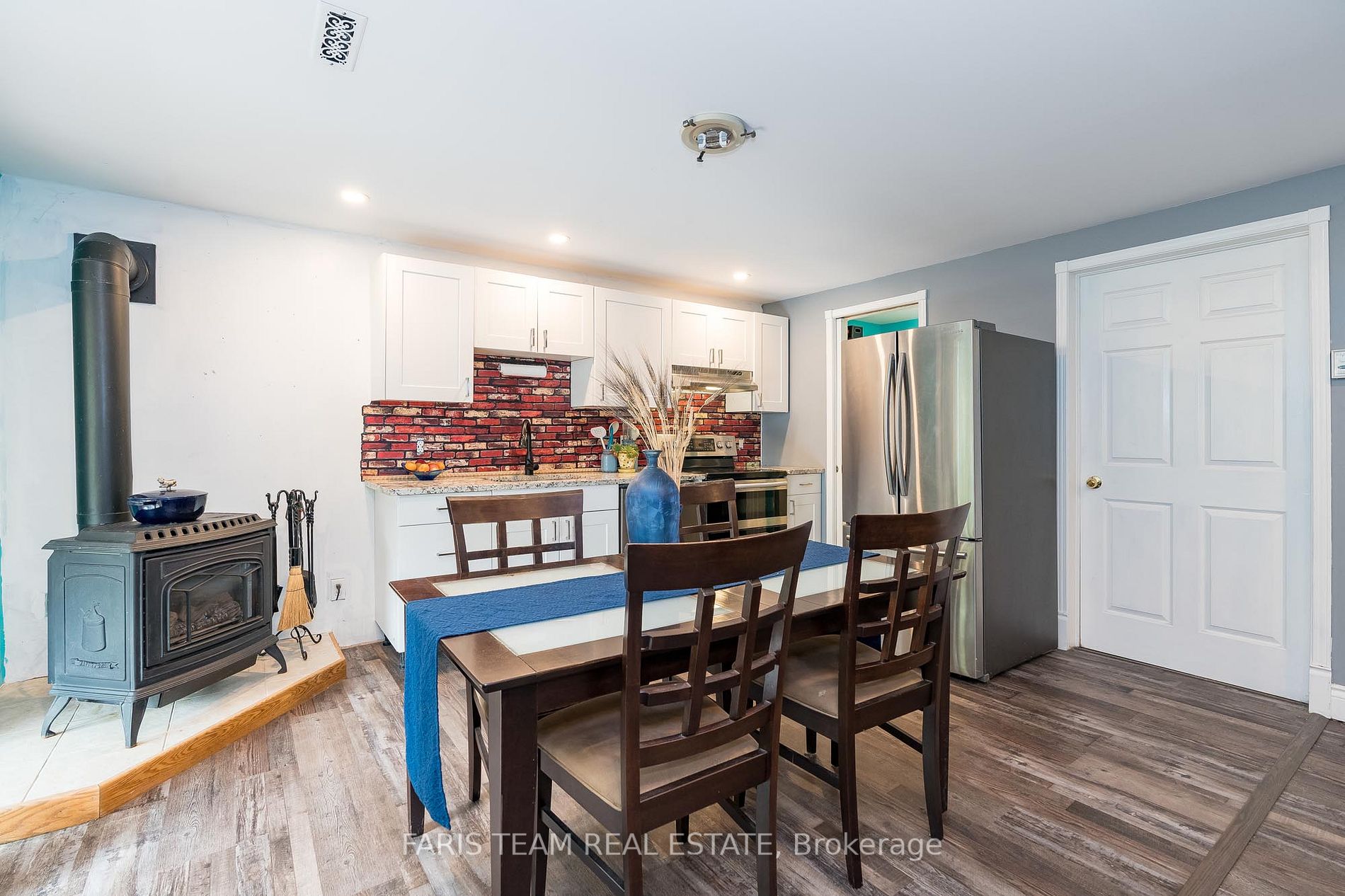 21 Garibaldi Dr
