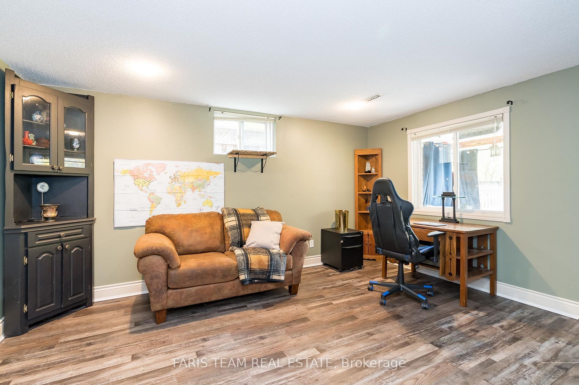 21 Garibaldi Dr