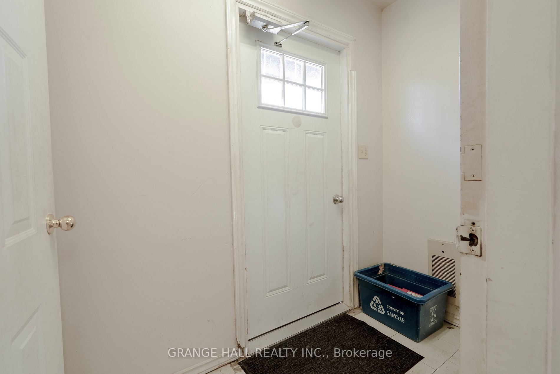 14 Elgin St