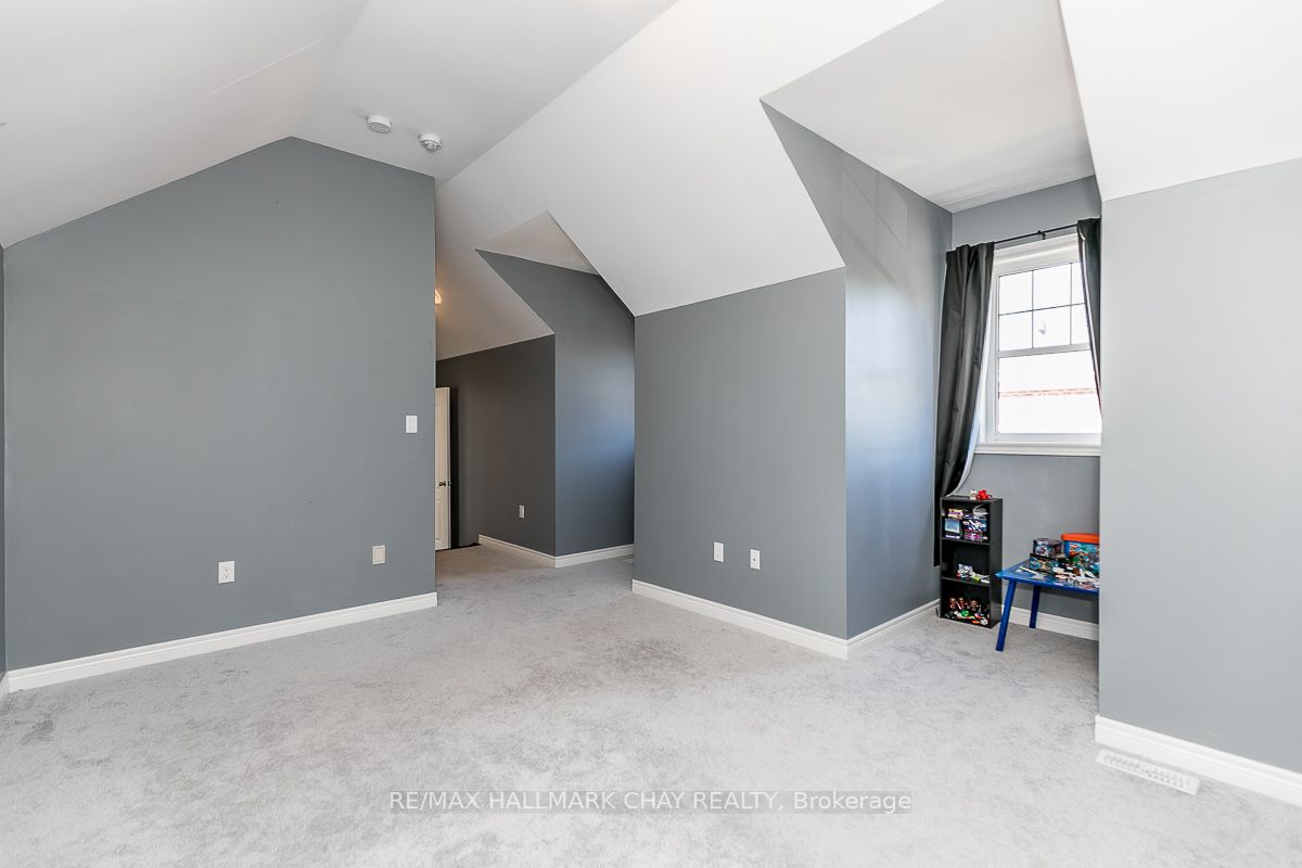 42 Trail Blvd
