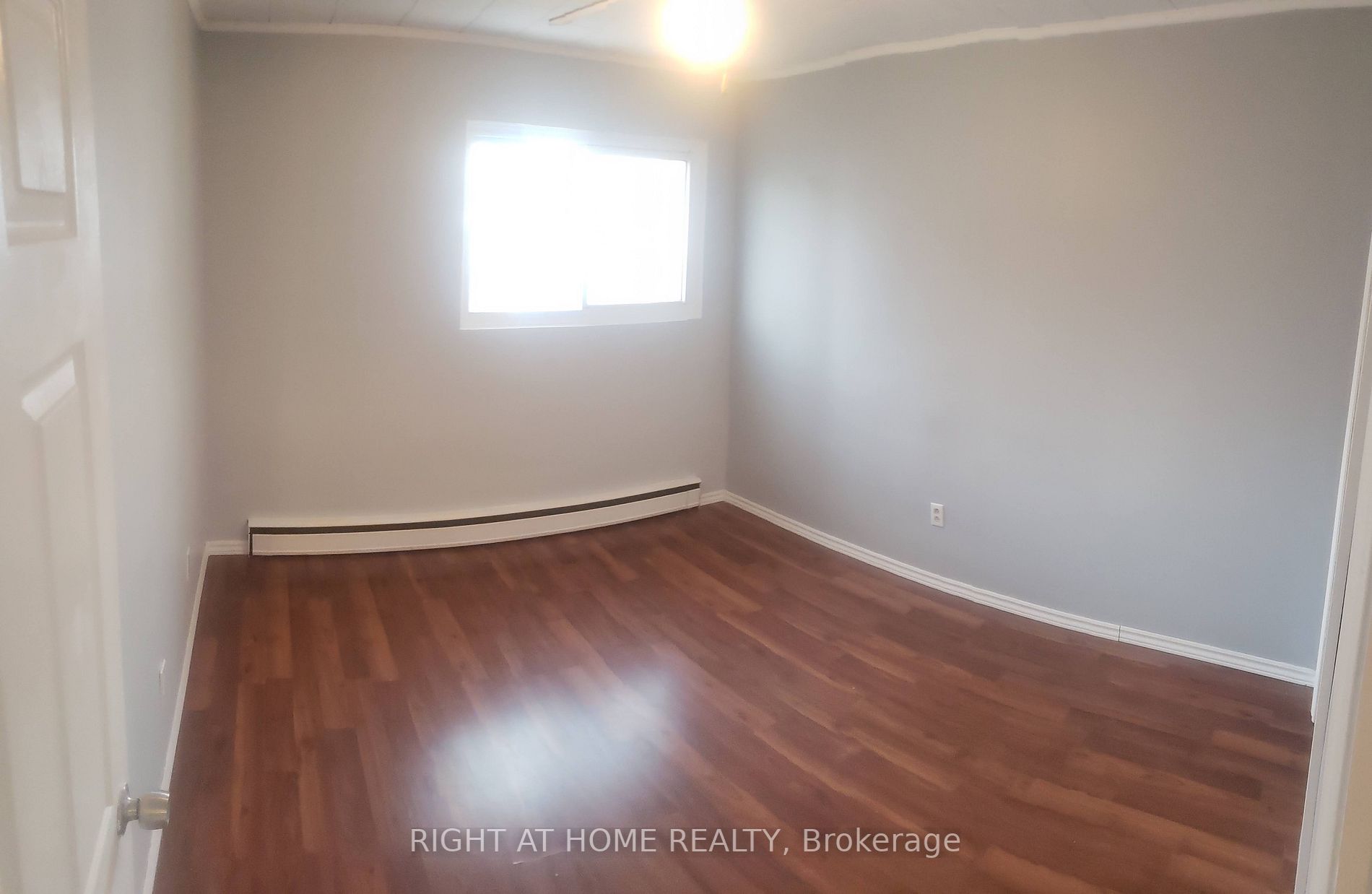 315 Laclie St, #7
