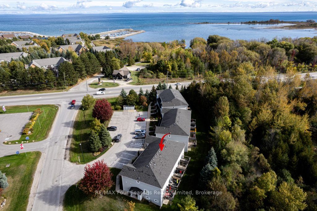 4 Royalton Lane, #4