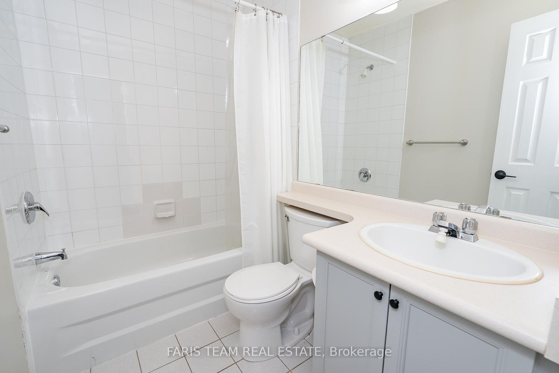337 Mariners Way, #8