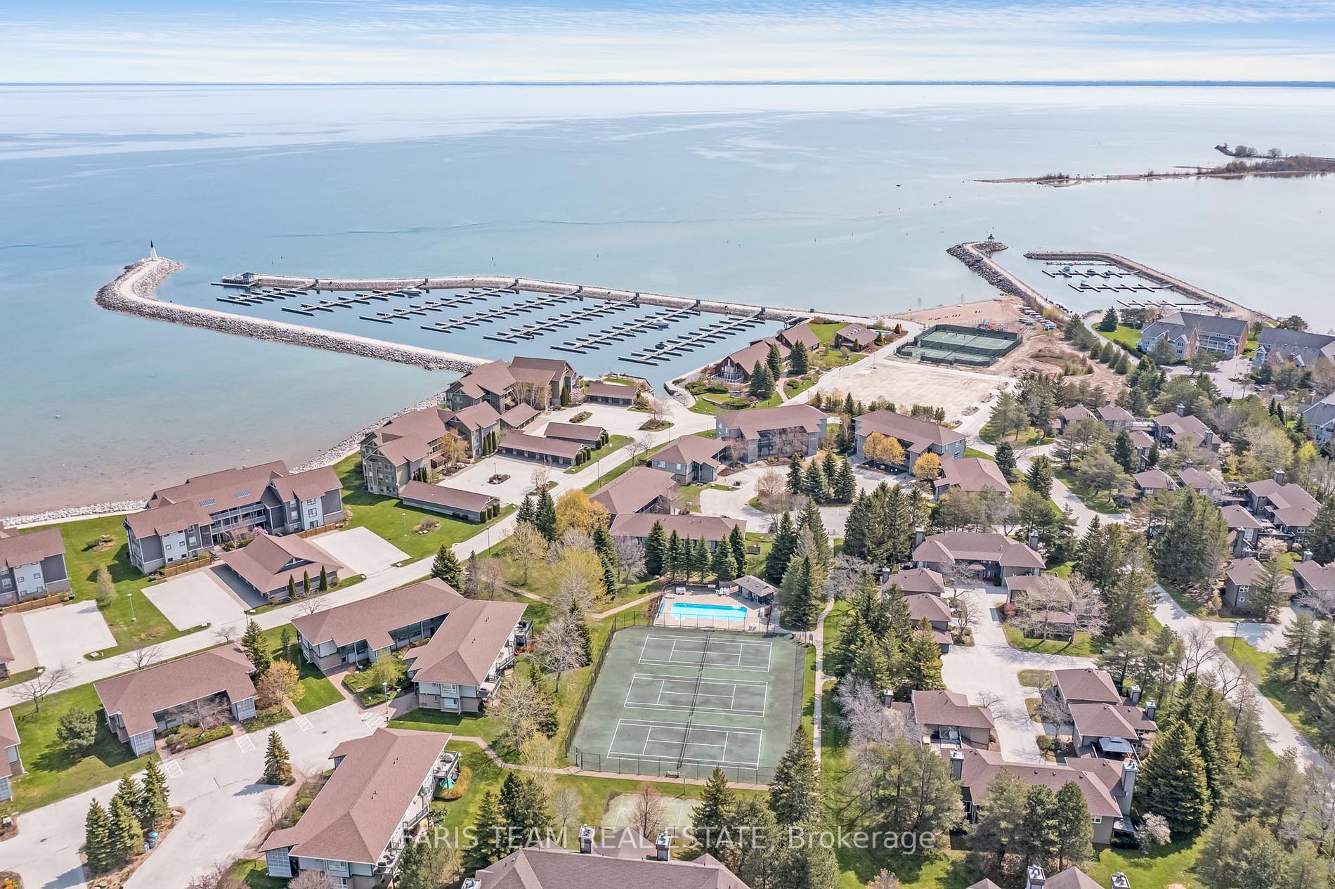 337 Mariners Way, #8