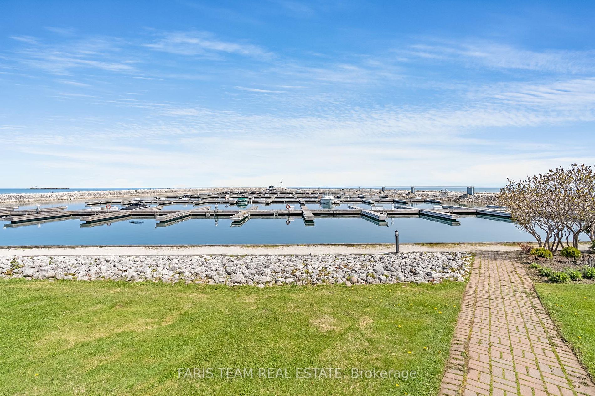 337 Mariners Way, #8