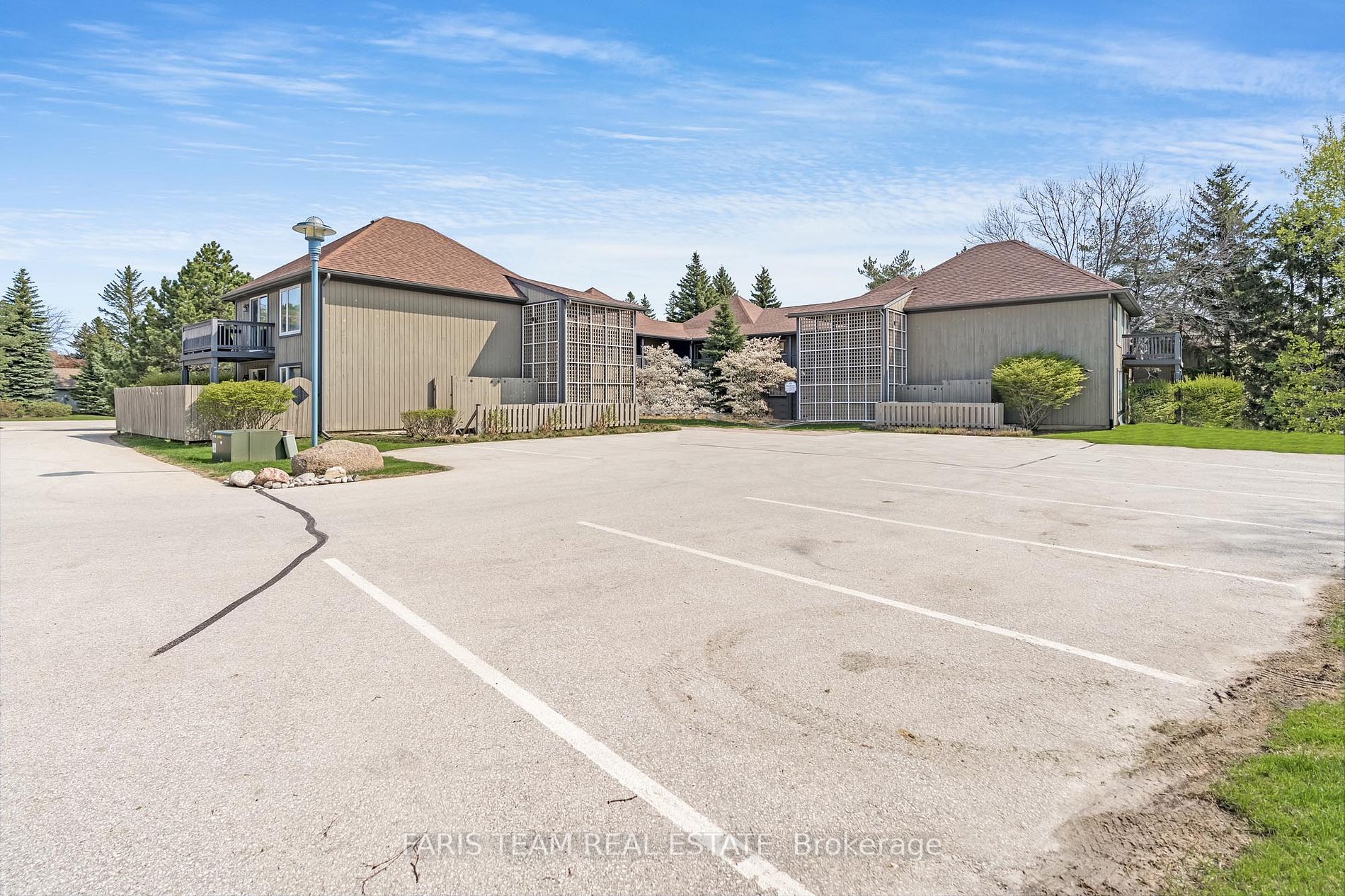337 Mariners Way, #8