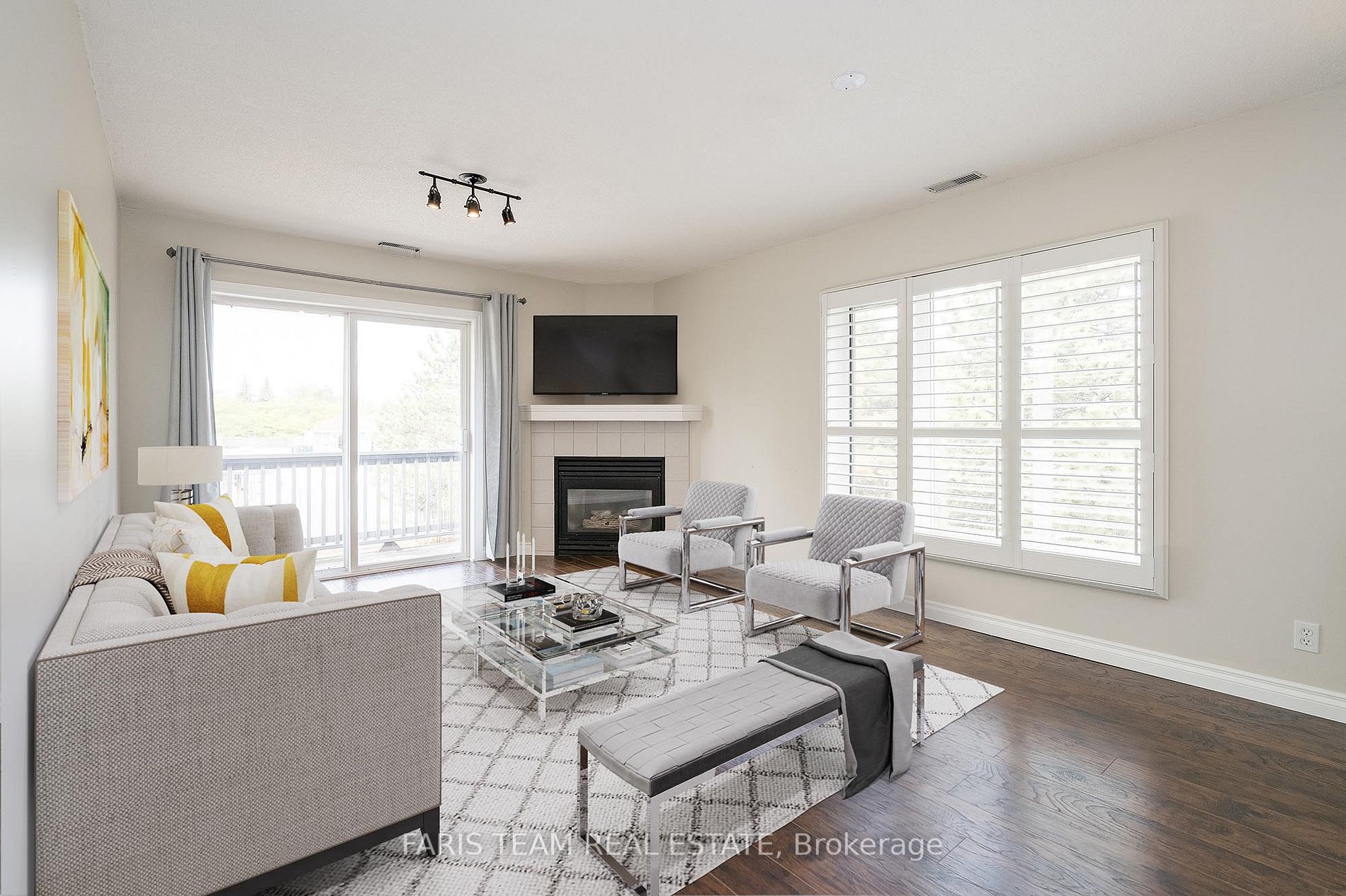 337 Mariners Way, #8