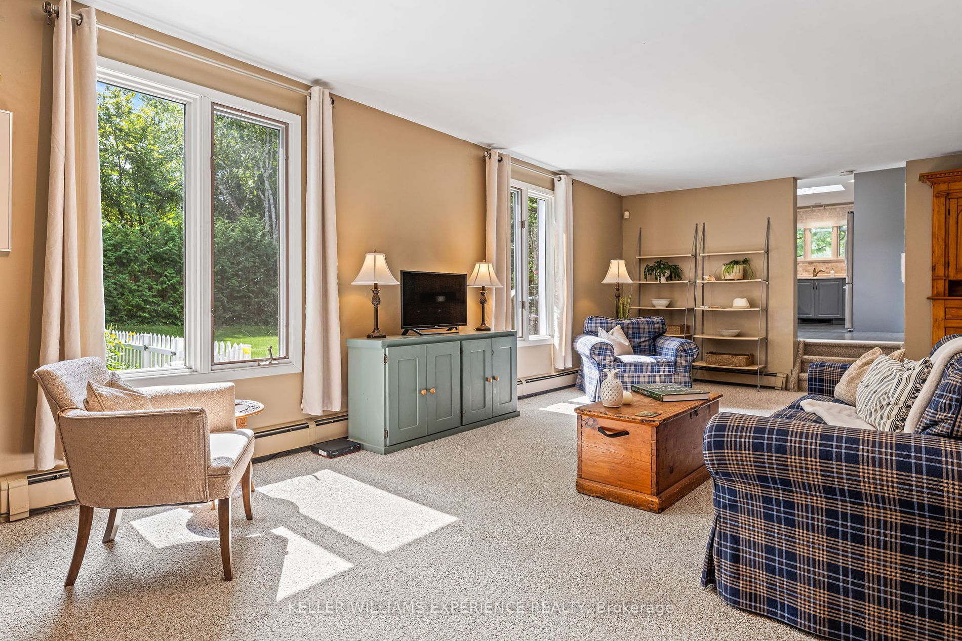 13 Royal Oak Dr