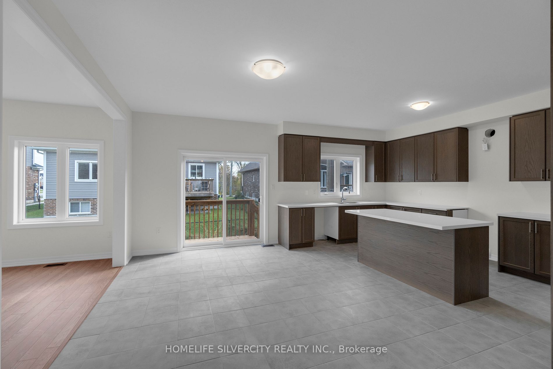 238 Warden St