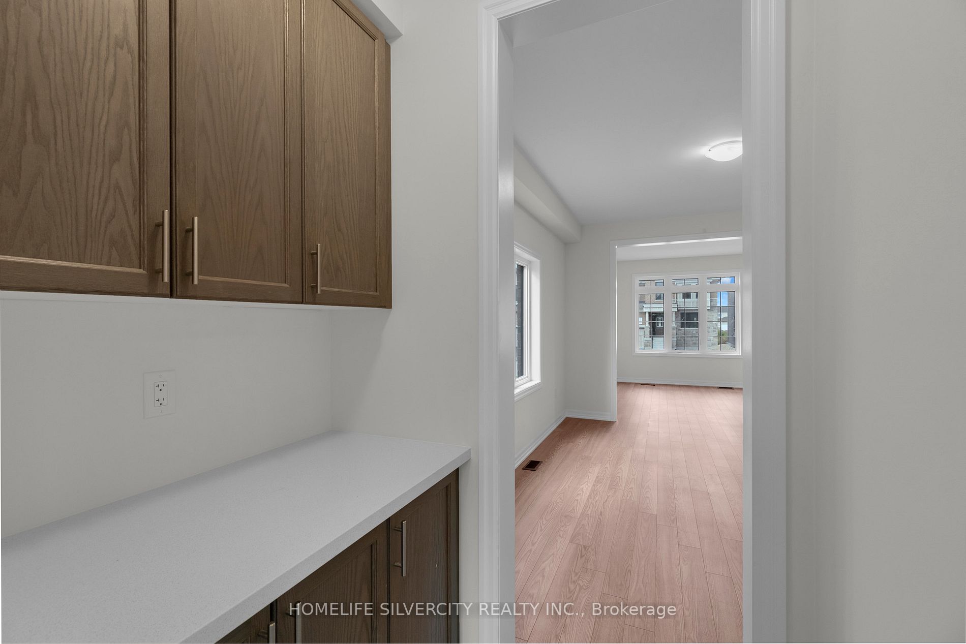 238 Warden St
