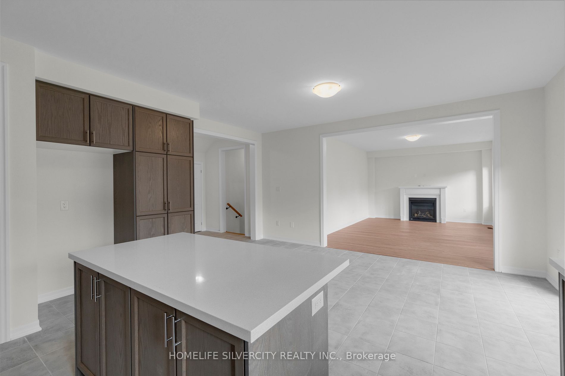 238 Warden St