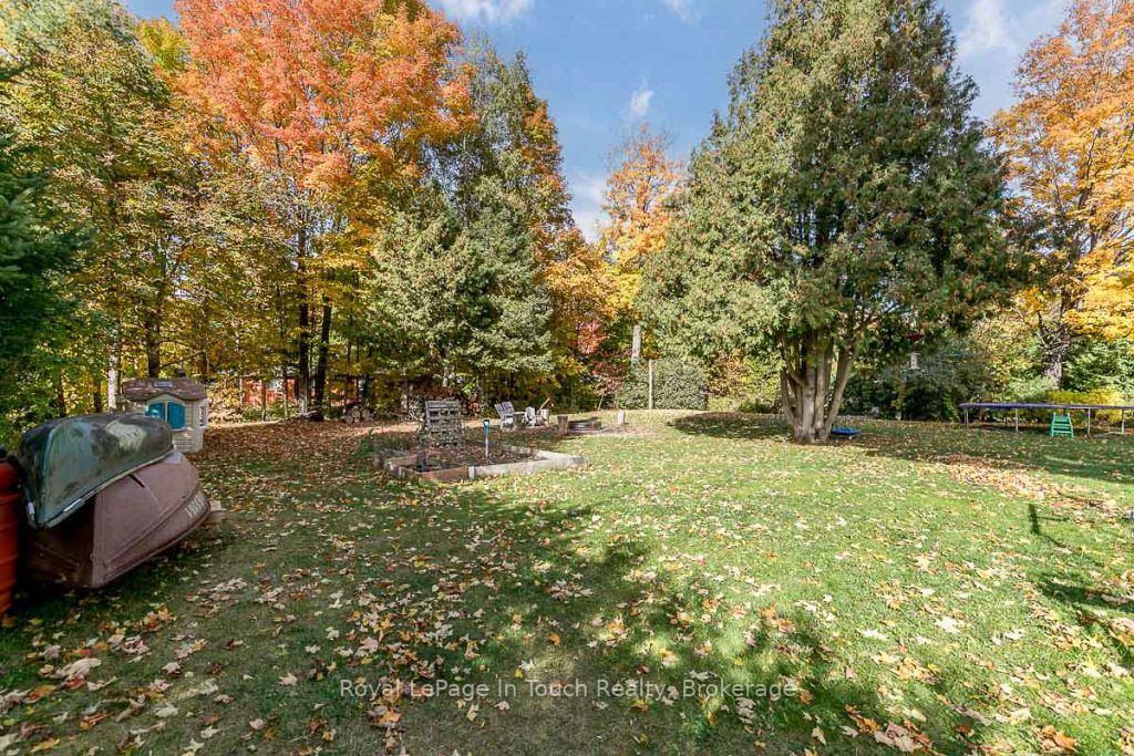 6 Hiawatha Rd