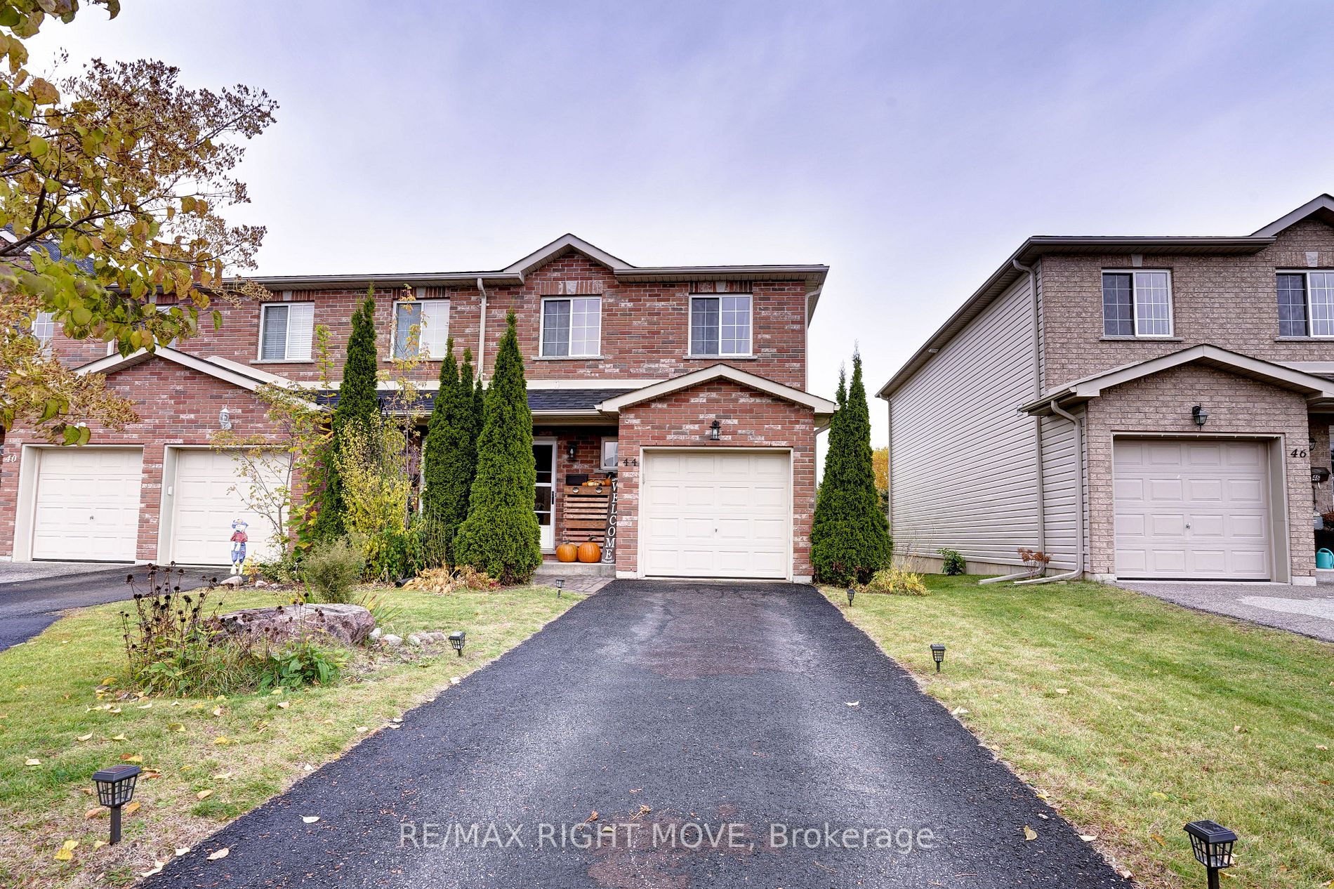 44 Michelle Dr