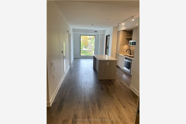 185 Dunlop St E, Barrie